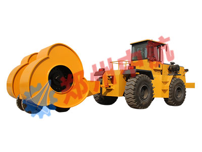 YCT25沖擊壓路機(jī)