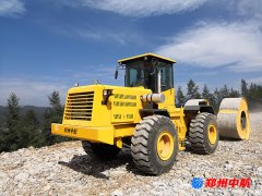 吉林省采用中航?jīng)_擊壓路機(jī)、液壓夯實(shí)機(jī)施工案